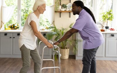 Auxiliaire de vie : un métier au cœur de nos vies