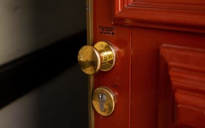 Faire entrer quelqu&rsquo;un chez soi : comment être vraiment en confiance ?